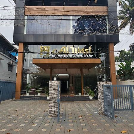 Pearl Palace Attingal Bagian luar foto