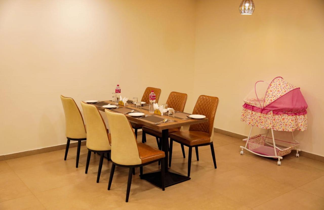Pearl Palace Attingal Bagian luar foto